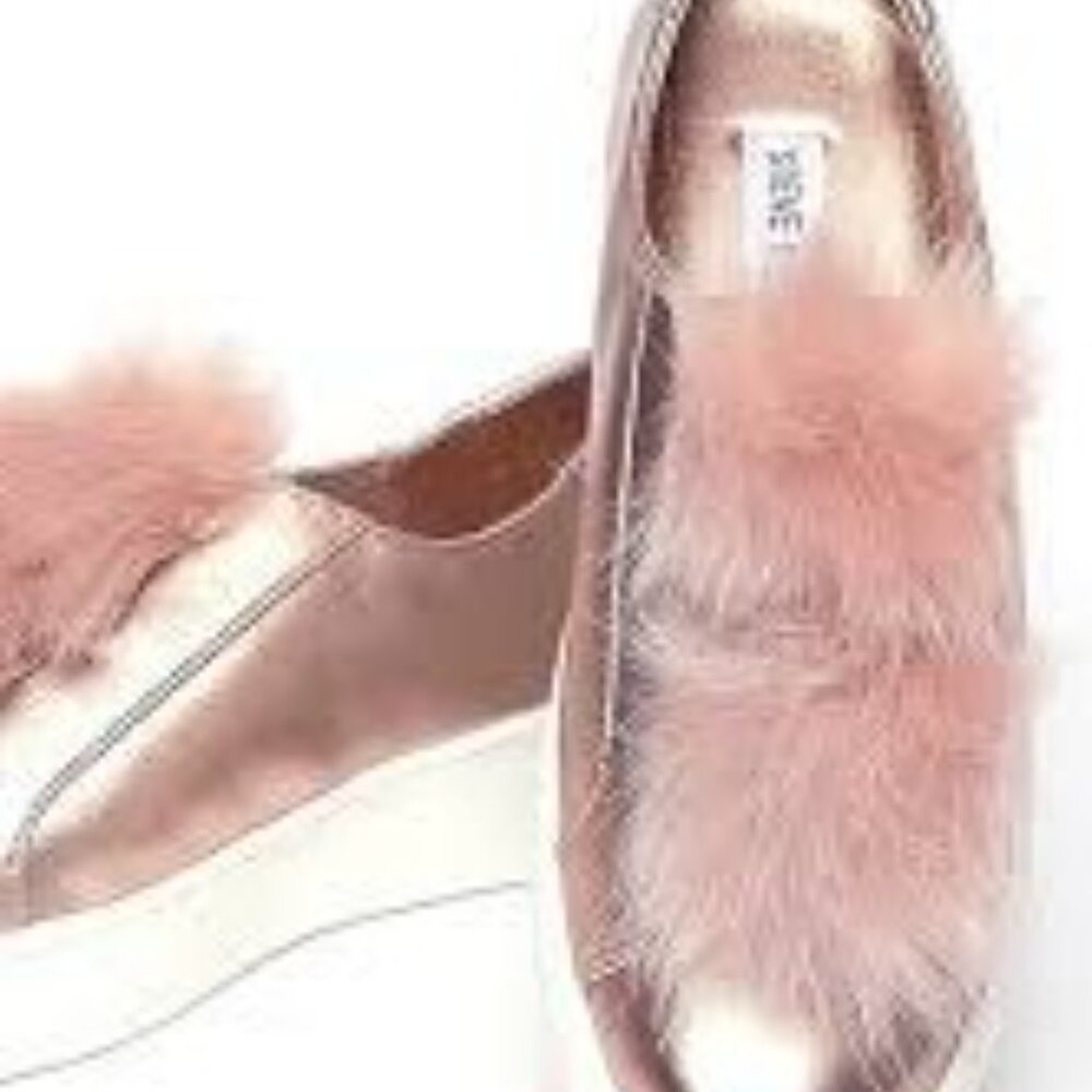 Steve Madden Rose Gold Metallic Faux Fur Pom Pom Slip On Sneakers Loafers 8.5